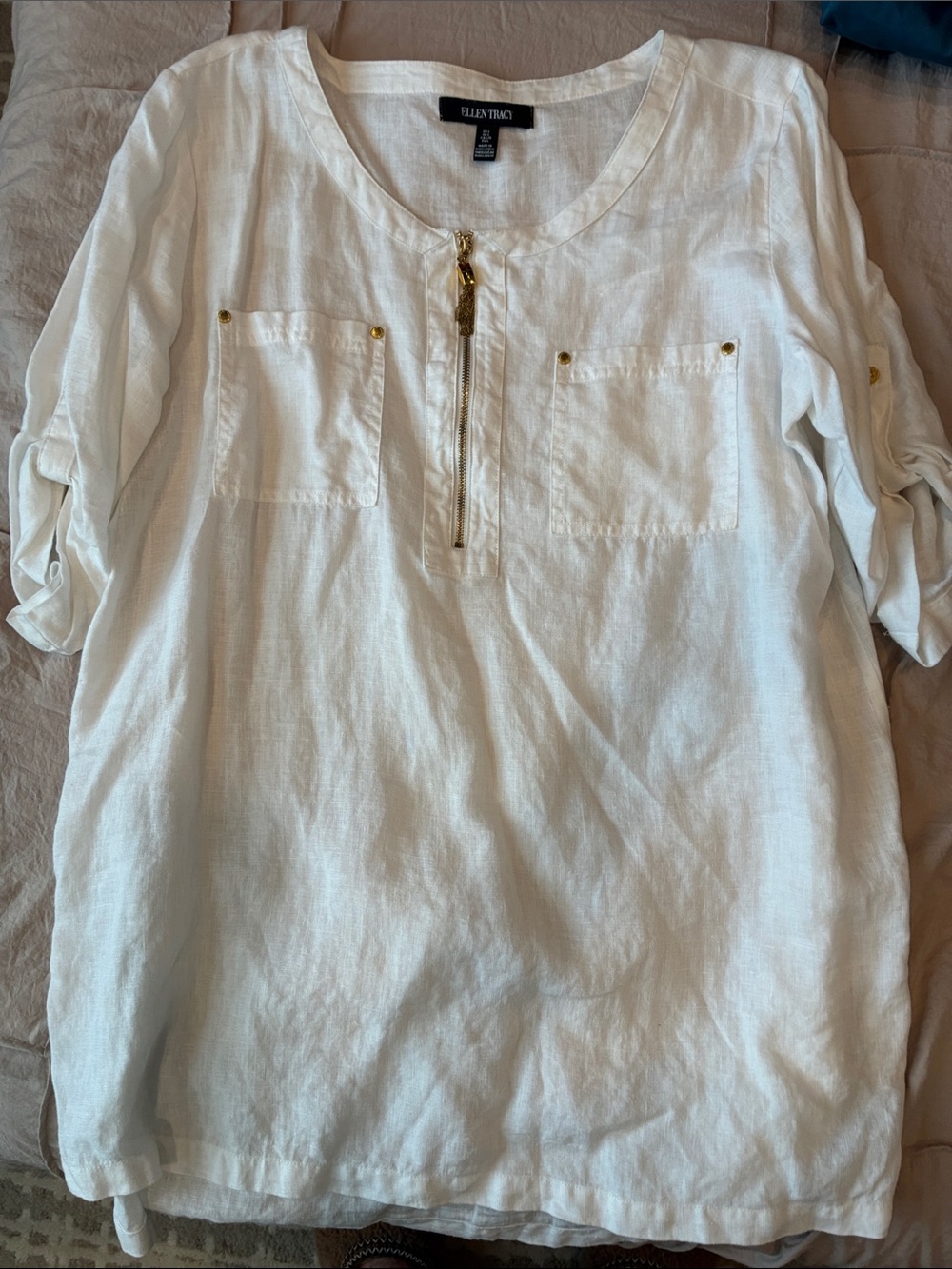 Ellen Tracy White Linen-Blend 3/4 Sleeve with Gold Zip Detail
